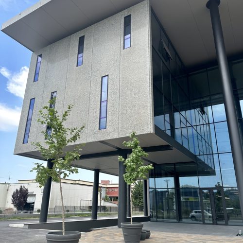 elemento prefabbricato: copertura e facciata