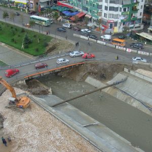 archivio storico: ponte sul fiume di Tirana